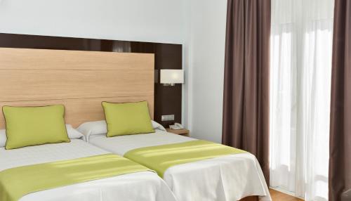 Hotel Baviera - image 10