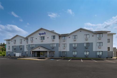 Spark by Hilton Carlisle South