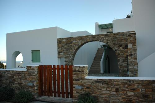 St George Antiparos Apartments and studios