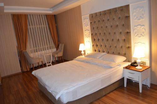 Snowflake Dag Hotel