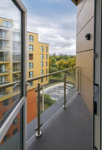 Luxury City Centre Flat Riverside Views, Manchester (fotografie 4)