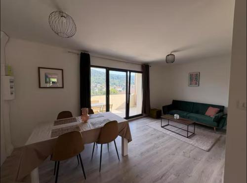 La Résidence des Feutres au 1 er étage app 103 - Location saisonnière - Gérardmer