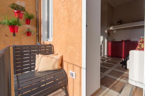 La Porta Rossa di Borgo - Vatican Luxury Suite - image 11