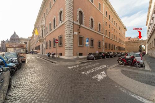 La Porta Rossa di Borgo - Vatican Luxury Suite - image 12