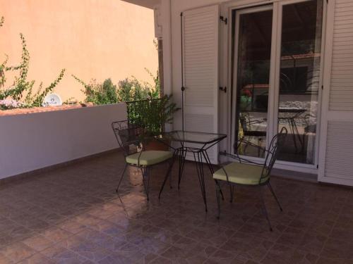 Waterside Apartments - image 4
