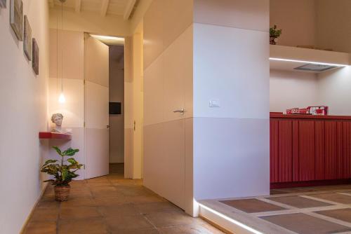 La Porta Rossa di Borgo - Vatican Luxury Suite - image 14