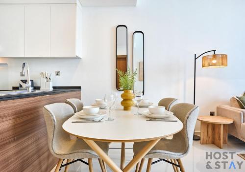 Radiant & Sunny Living - 1BR in ORchid DAMAC Hills, Dubaï (photo 10)