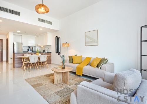 Radiant & Sunny Living - 1BR in ORchid DAMAC Hills, Dubaï (photo 8)