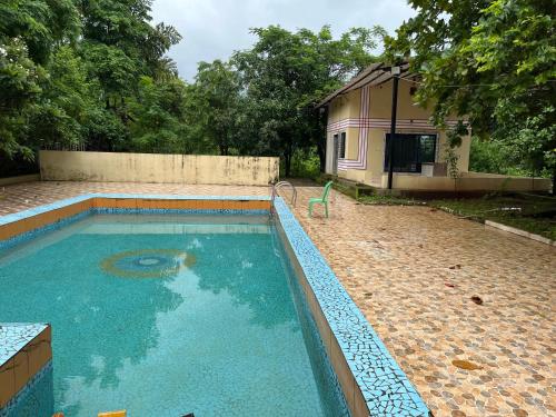 Pruthvi Bungalow - EcoFriendlyTourism - efl in Chirad