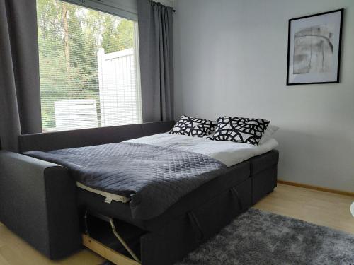 Rovaniemi apartment with private sauna & free parking in Ahkiomaa