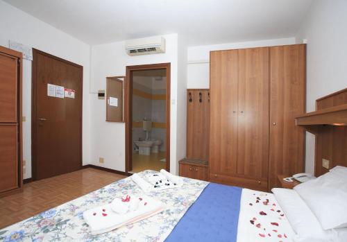 Hotel Villa Aspe - image 8