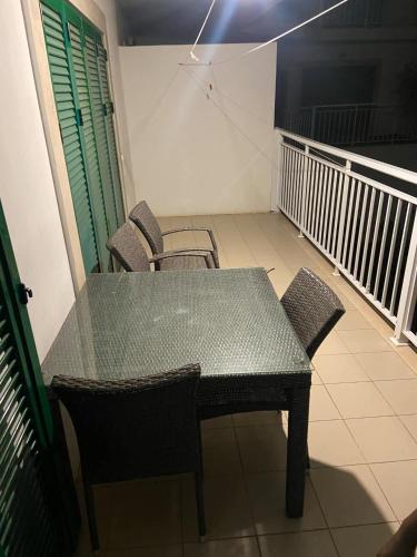 Balkon/Terrasse, Raphis-Belux in Espargos