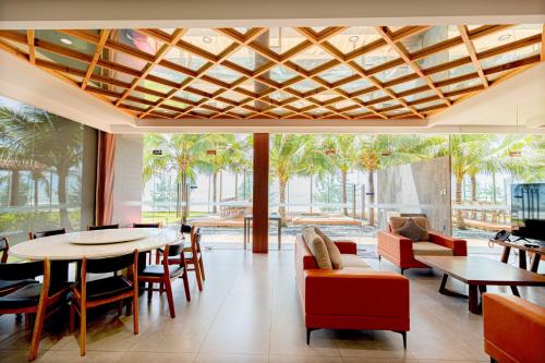 Ruby Ocean Villa & Resort
