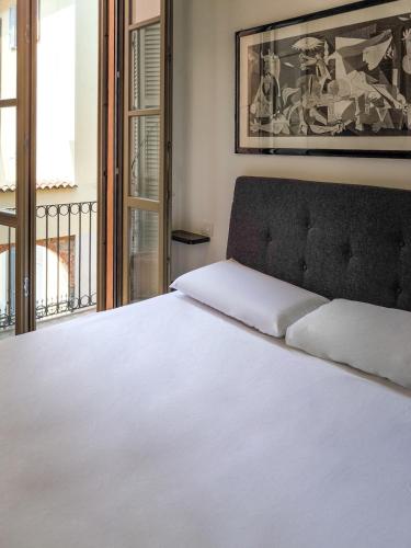 prestige in the Historical Center in โนวารา