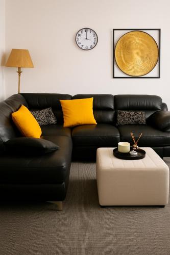 Airport and City Access Stylish 3BR with Garden Plus Parking, Manchester (photo 6)