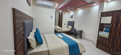 Viraj Homestay & Restaurant in Bhaniawala