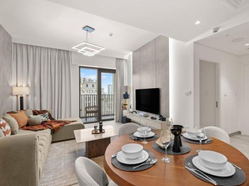 Radiant Luxe Retreat 1BR w Sofa Bed-Sleeps 4- in Lotus 3, Dubái (foto 8)