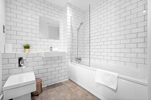 Stylish Apartment - City Centre - Free Netflix & Wifi - 304H, Birmingham (fotografie 4)