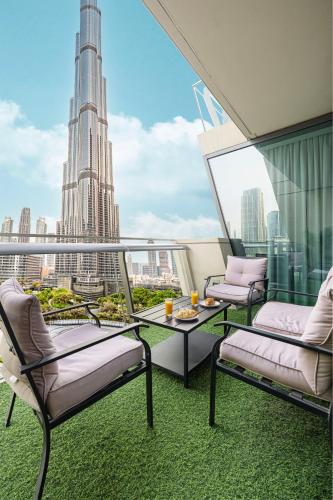 Grand 4BR Burj View PS5 at Burj Vista Downtown, Dubaj (zdjęcie 4)