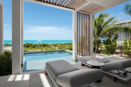 Facilities, South Bank in Providenciales