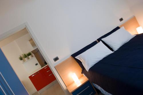One-Bedroom Apartment with Balcony image 9