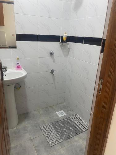 Bany, Cozy & private studio in Membley Ruiru Nairobi Kenya in Ruiru