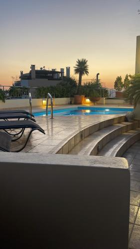 Luxury Penthouse with Private Roof Swimming Pool, Athènes (photo 2)