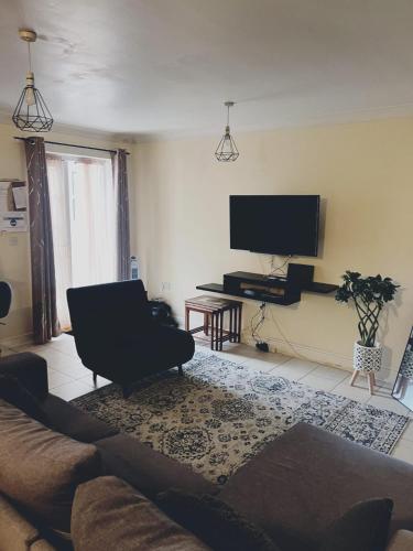 Apartment with Free Parking, Manchester