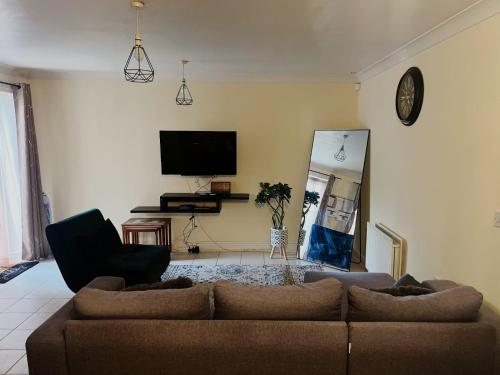 Apartment with Free Parking, Manchester (photo 8)