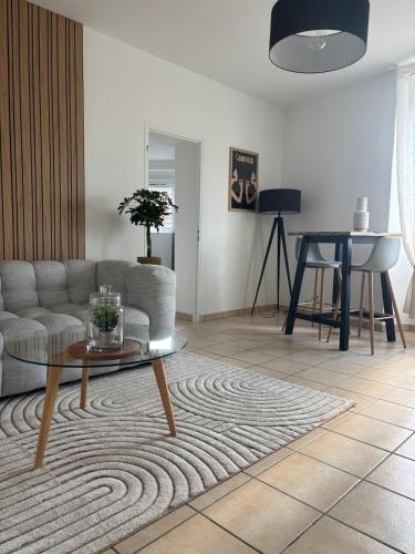 L'Escapade, Épernay