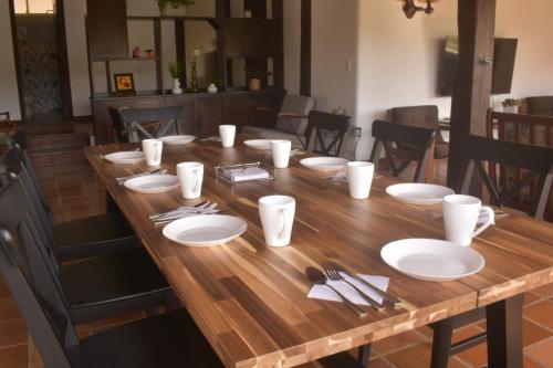 El Paraíso (El Paraiso) in โลสคริสตาเลส เตคาเรส