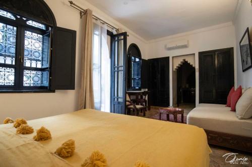 room detail thumbnail 0