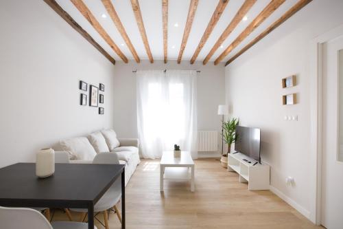 Alberto Rooms habitaciones en piso compartido bano y zonas comunes compartido - Zaballa