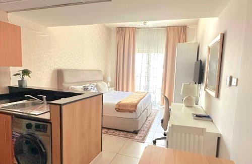 MARINA VIEWs STUDIO APARTMENT, Dubai (foto 7)