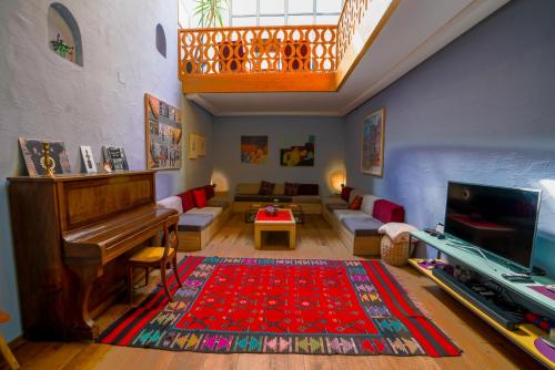 avla, Ura Hostel in Prizren