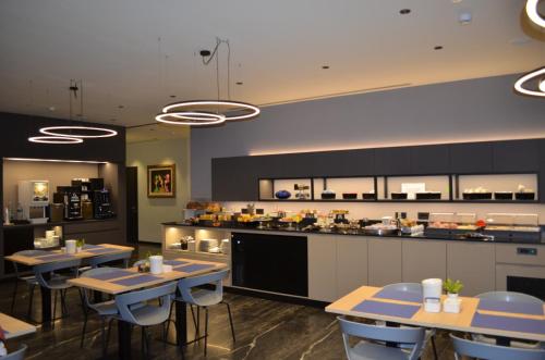 อาหารและเครื่องดื่ม, โรงแรมมาริตัน (Hotel Maritan) in ปาดัว