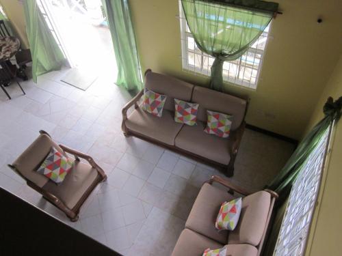 Two-Bedroom Apartment image 4