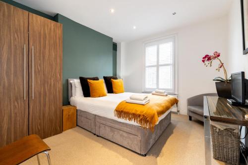 3 Double Bedroom FAMILLY APT CLOSE TO NOTTINGHILL, Londres (foto 3)