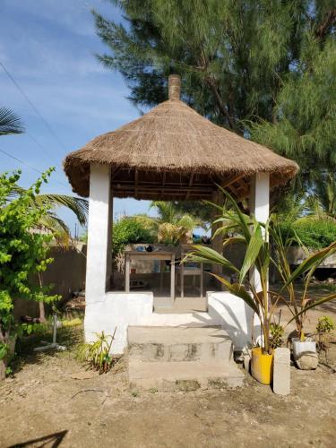 גינה, Chez Mado in נדנגנה