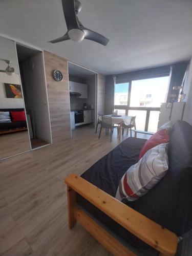 Appartement T2 lumineux à 200m de la plage, tout équipé - Location saisonnière - Port-la-Nouvelle