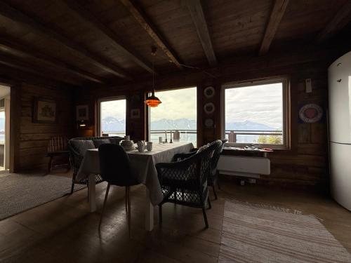 Lyngen Biarnes- Nordreisa in Rotsund