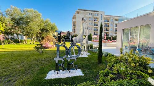JADORE Secret Garden Panoramic Studio, 