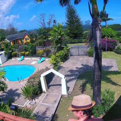 Reef Utopia Tobago in เบเธล