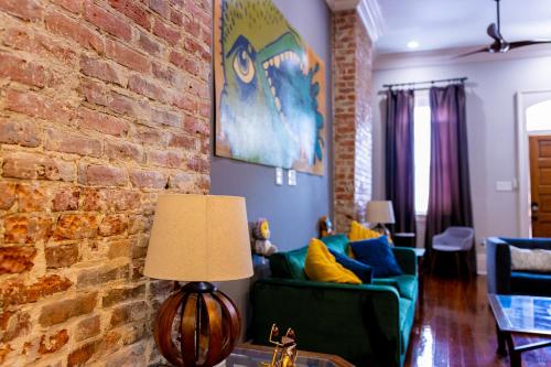 Historic Marigny House mins to French Quarters! – khách sạn tại Seventh Ward