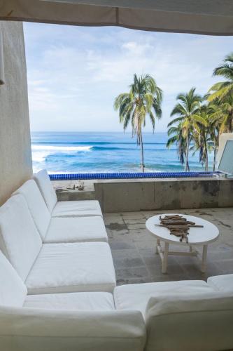Apartment with the sea at your feet in Puerto Marques