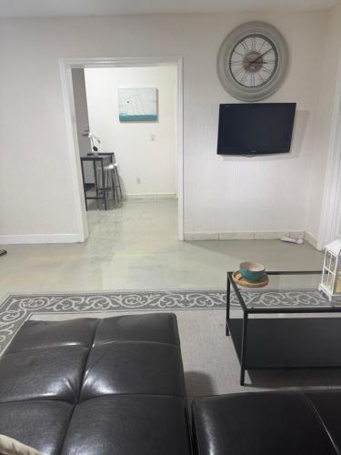 Létesítmények, Oasis in Nature in Greenacres City (FL)