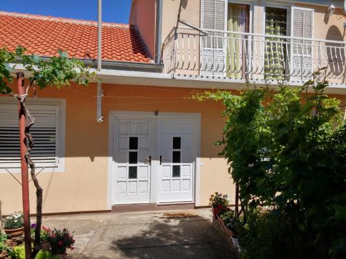  Denis Apartment in Ždrelac