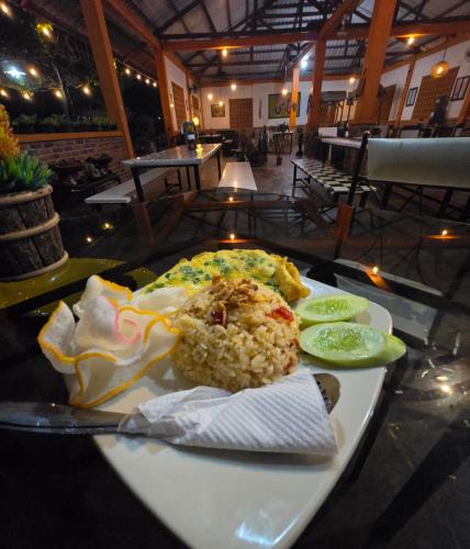 Restaurante, Paddessa Maison in Caringin