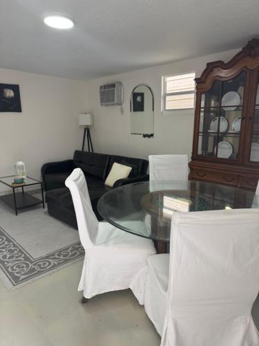 Vendégszoba, Oasis in Nature in Greenacres City (FL)