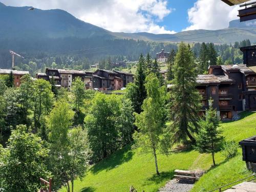 Studio divisible 4 pers. rénové proche pistes Valmorel - FR-1-356-543 (Studio divisible 4 pers. renove proche pistes Valmorel - FR-1-356-543) in มูติเยร์